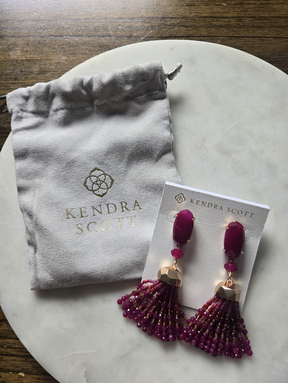 Kendra Scott Limited Edition Dove Beaded Earrings NWT